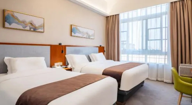 Номер Deluxe Shanghai Menglong Hotel Management
