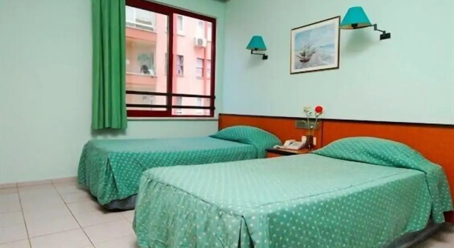 Апартаменты с балконом Caprice Apart Hotel