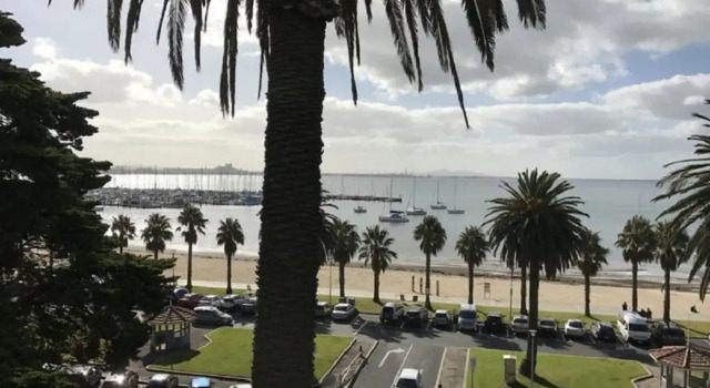 Mibnb Geelong CBD Spacious Studio Apartments, Забронировать Апартаменты/квартира Отели Джелонг с парковкой, Парковка