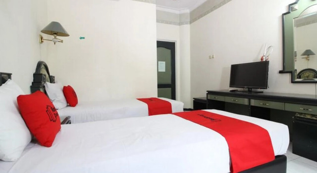 Двухместный номер Standard Akur Hotel Malioboro Mitra RedDoorz