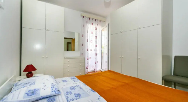 Apartments Valencic, Prenota Appartamento Hotel a Isole Quarnerine con parcheggio, Parcheggio