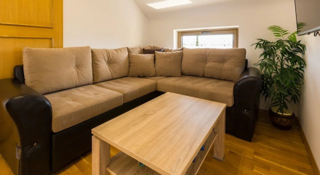 Apartment Pericic Zuti