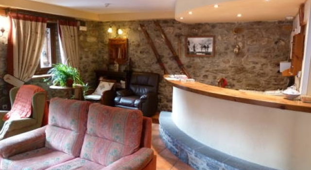Apartahotel Faure, Book Condo Hotel Sallent de Gállego Formigal