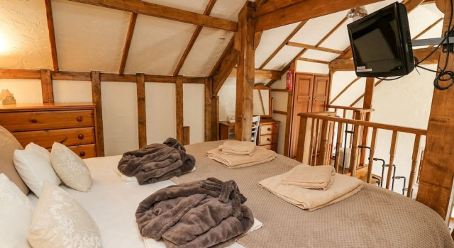 Rose Cottage, Rezervați Casă de vacanță Llandyfriog Glamorgan