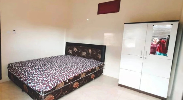 Номер Standard OYO Life 93525 Griya Wafira Trenggalek Syariah