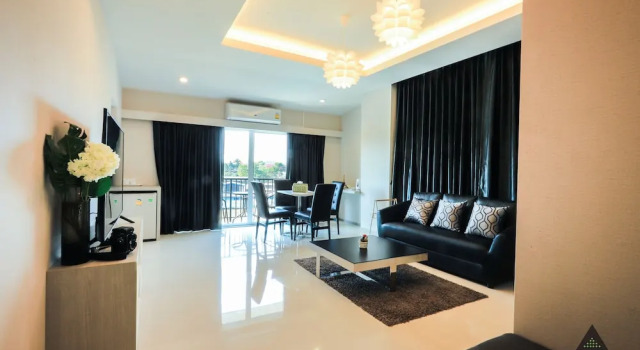 Люкс Deluxe Proud Khaoyai
