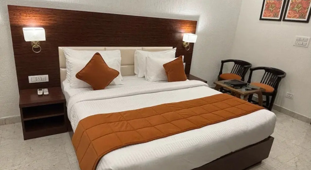Hotel MJ Ghai Residency