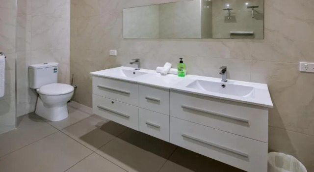 Апартаменты LUXURY Apartment Studio PORT DOUGLAS 65 SQ MTRS and Bath