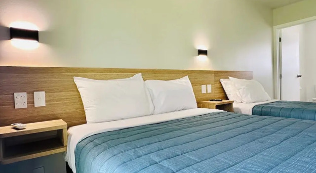 Люкс Deluxe Airport Gold Star Motel