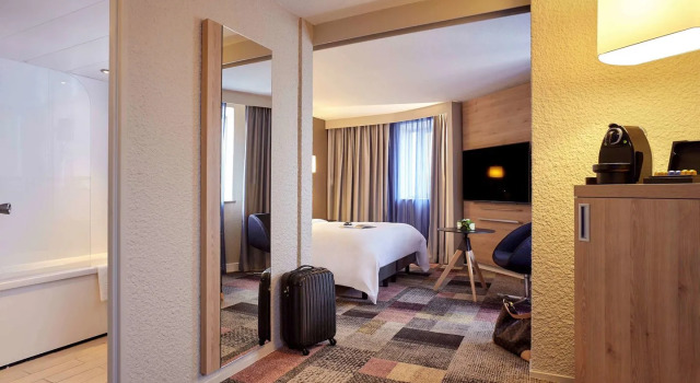 Mercure Le Havre Centre Bassin du Commerce