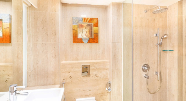 Номер Superior Radisson Gurugram Sohna Road City Center