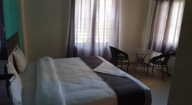 Hotel Rajvanshi By WB Inn, Забронировать Отель Гургаон 