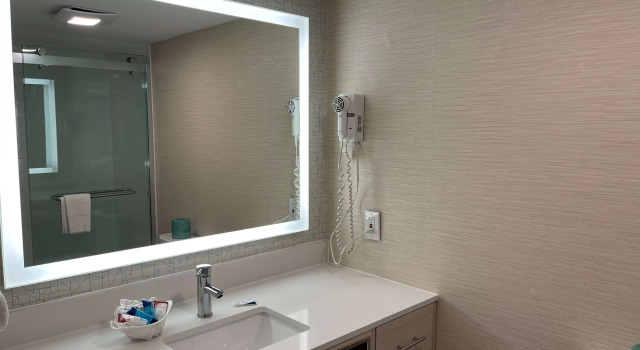Четырёхместный номер Standard с видом на горы Woodwards White Mountain Resort, BW Signature Collection
