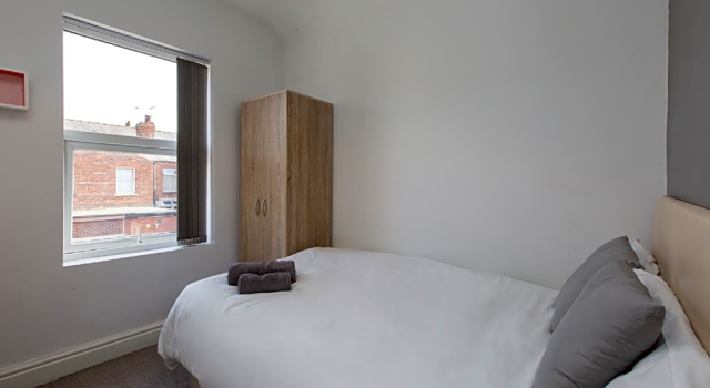 Townhouse @ 27 Electricity St Crewe