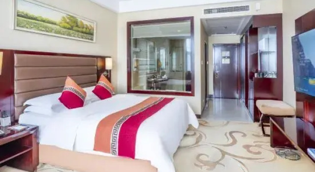 Номер Deluxe Jinwei Grand Hotel