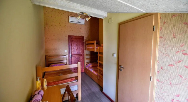 Номер Classic San Art Floating Hostel & Apartments