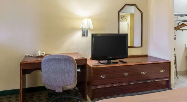 Двухместный номер Standard Quality Inn Alexandria