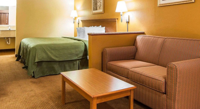Двухместный люкс Quality Inn & Suites Cartersville North