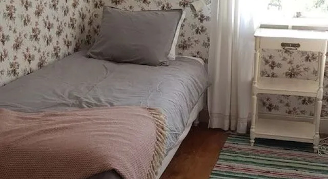 Horvan Bokkafé & Bed & Breakfast, Забронировать Отель Боргхольм лен Кальмар
