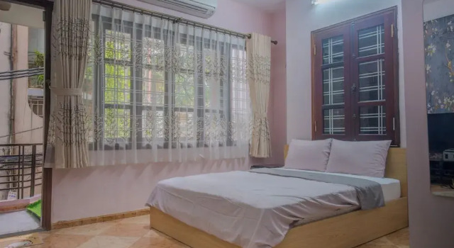 Номер Standard La Sen Westlake Tay Ho Homestay