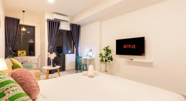 Студия Deluxe SOHO Citypoint Central Suites
