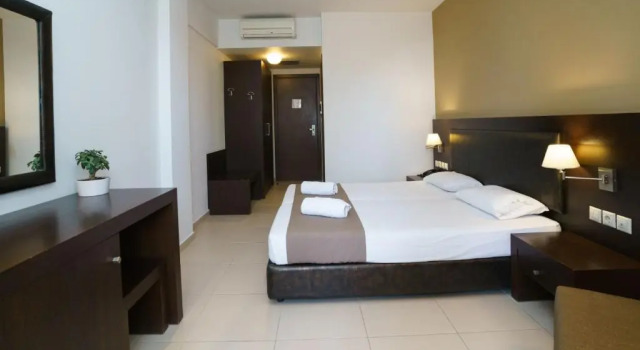Hotel Giannoulis, Book Hotel Paralia 