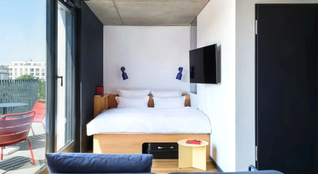 Двухместные апартаменты с балконом STAYERY Frankfurt Sachsenhausen