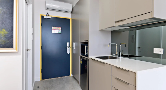 Двухместный номер Standard Value Suites Green Square