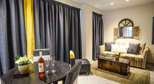 Baia Acropolis Hotel Apartment