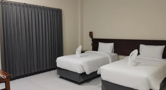 Palm Bajo Hotel