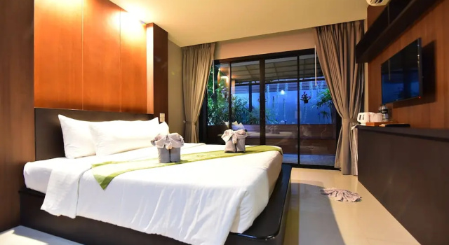 Двухместный номер Deluxe с балконом The Breeze Lipe Resort