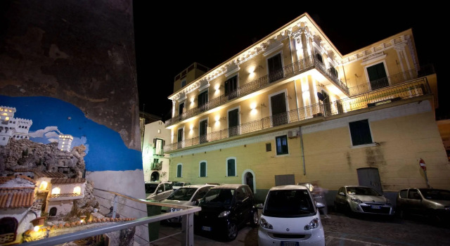 Appartamento a Vietri sul Mare ID 3052, Забронировать Апартаменты/квартира Виетри Салерно
