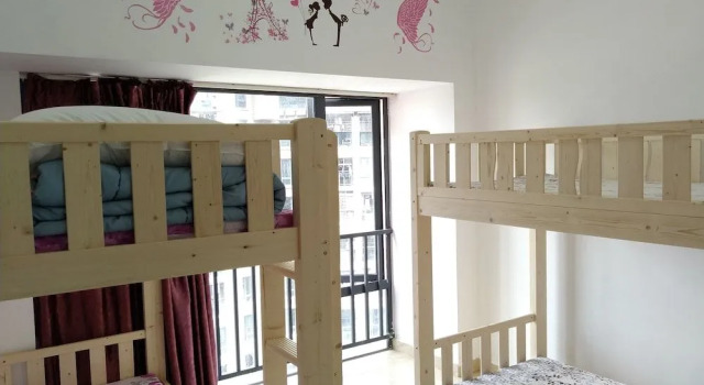 81 Youth Hostel, Rezerwuj Hostel Hotele w Shenzhen z parkingiem, Parking