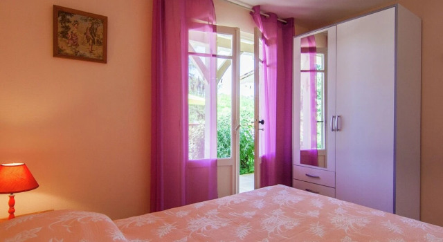 Modern Chalet in Neuvic with Private Swimming Pool, Rezerwuj Chalet Hotele w White Perigord z basenem, Basen