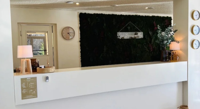 Motel Les Broussailles, Varaa Motelli Hotellit Burgundi aamiaisella, Aamiainen