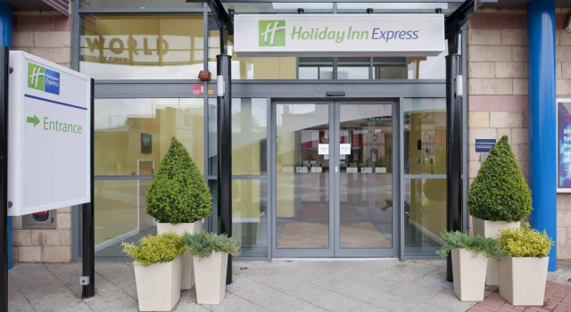 Holiday Inn Express Bradford City Centre by IHG, Забронировать Отель Брэдфорд Западный Йоркшир