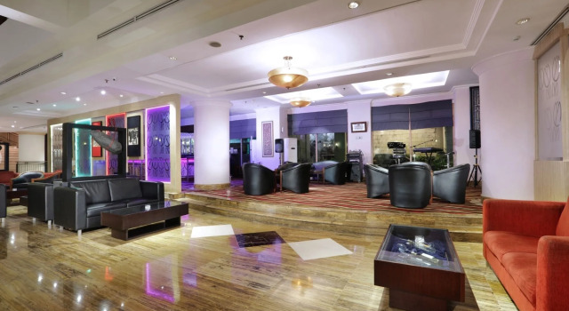 Grand Candi Hotel