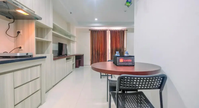 Апартаменты Standard Fully Furnished With Cozy Design Studio Azalea Suites Apartment