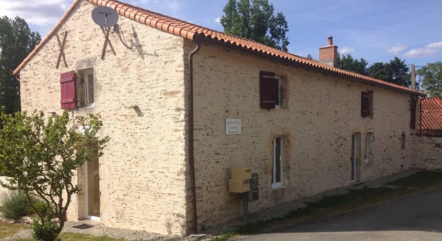 Chambres d'Hotes la Source, Buchen Sie Bed & Breakfast Kanton Mareuil-sur-Lay-Dissais 