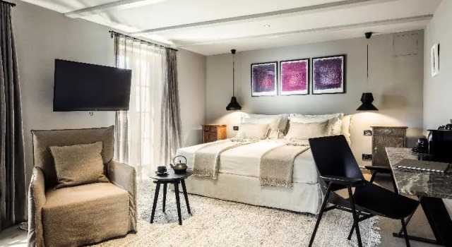 Двухместный номер Deluxe c 1 комнатой с балконом San Canzian Hotel & Residences - Small Luxury Hotels of the World