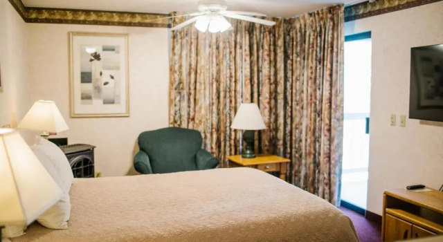 Четырёхместный номер Standard Friday Harbor Suites