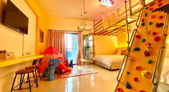 Вилла с видом на сад Santorini Family Themed Inn