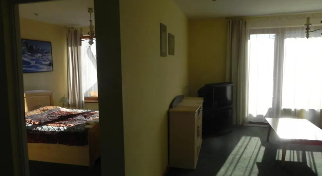 Апартаменты c 1 комнатой с балконом и с красивым видом из окна Guest house Ieva