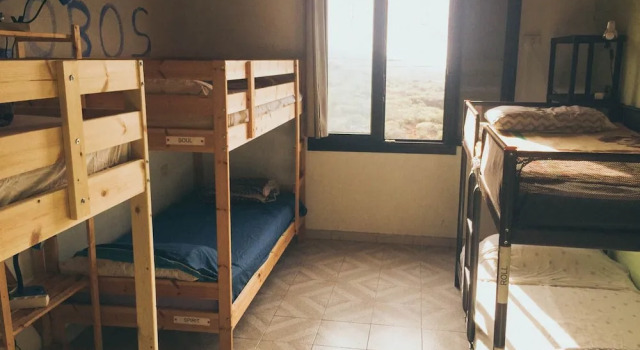Blue Canary Hostel - Adults Only, Book Hostel / Vandrerhjem Hostels i Valverde, Hostel / Vandrerhjem