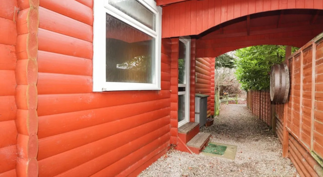 Коттедж Rowan Lodge