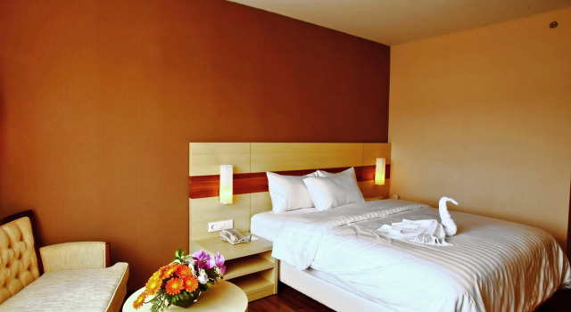 Hotel California Bandung