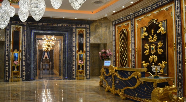 The Reverie Saigon Residential Suites, Забронировать Отель Отели Хошимина с парковкой, рядом с Торговый центр Tax, Парковка
