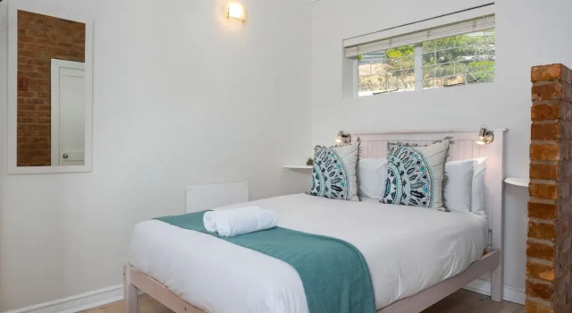 Harbour Lights 306 - Adults Only, Забронировать Апартаменты/квартира Отели Cape Peninsula с парковкой, Парковка
