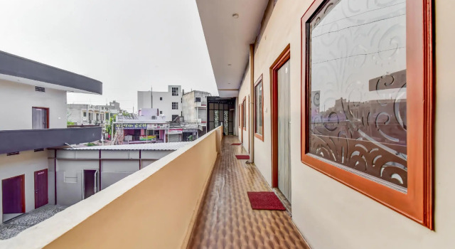 OYO 77635 Hotel Moon Light, Rezervovat Hotel Džajpur 