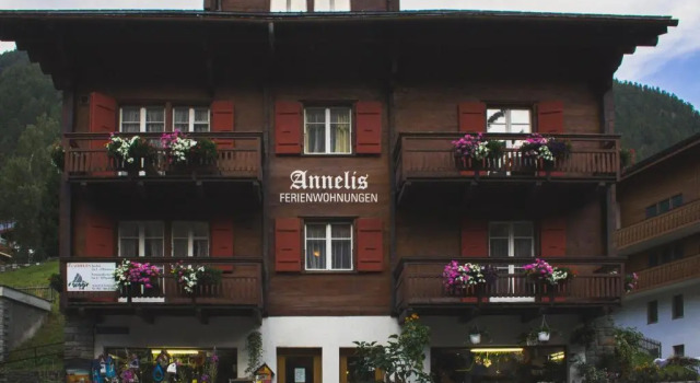 Chalet Annelis Apartments
